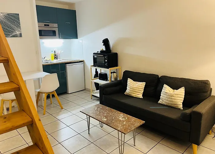 Chez Vitta - Duplex Proche Hopitaux Universitaires De La Timone Conception