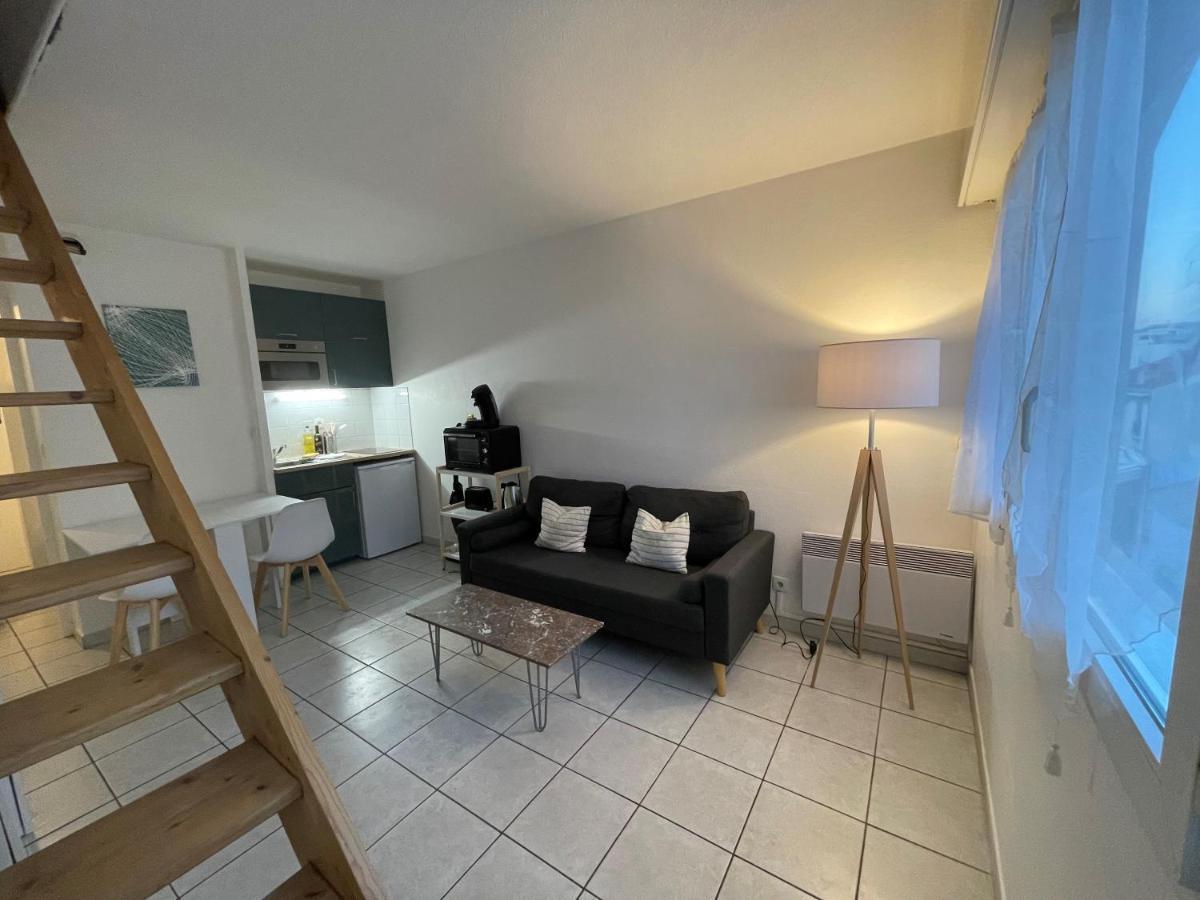 Chez Vitta - Duplex Proche Hopitaux Universitaires De La Timone Conception Apartment